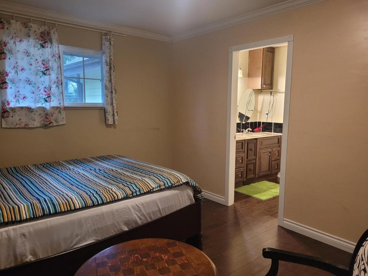 Vancouver Jenny'S Guesthouse コキットラム エクステリア 写真